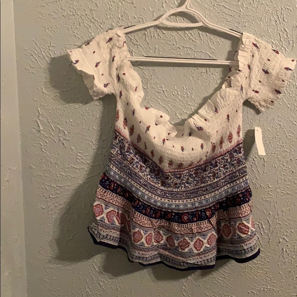 NWT Love tree Shirt Top